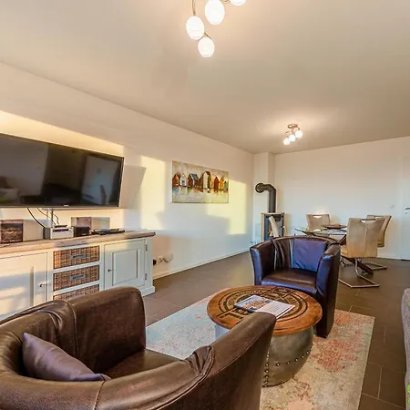 Mueritzkieker - In Der Hafenresidenz Mit Kamin & Wellness Waren (Mueritz)