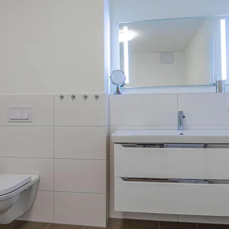 Mueritzkieker - In Der Hafenresidenz Mit Kamin & Wellness * וארן
