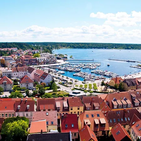 Mueritzkieker - In Der Hafenresidenz Mit Kamin & Wellness Waren (Mueritz)