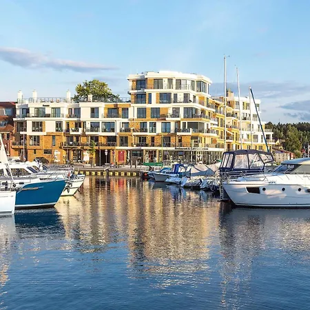 Mueritzkieker - In Der Hafenresidenz Mit Kamin & Wellness Appartement *